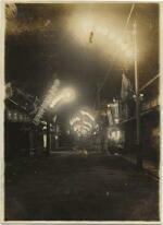 臺中銀座/鈴蘭街燈/臺中最早舖設柏油路面的區域/1928年，